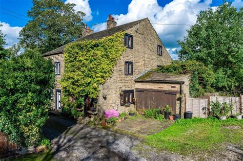 Walverden Road Briercliffe Burnley 4 Bed Semi Detached House For Sale