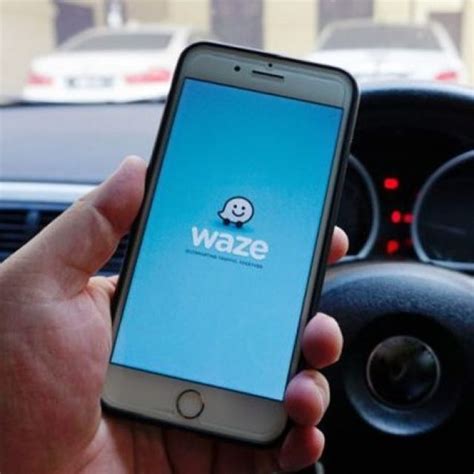 Waze y Semovi lanzan campaña de seguridad vial Centro Urbano