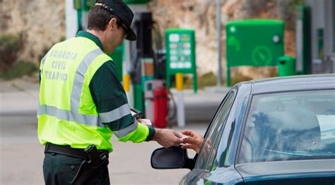 Conducir sin Carné Multas y Sanciones en España Recupera Tus Puntos