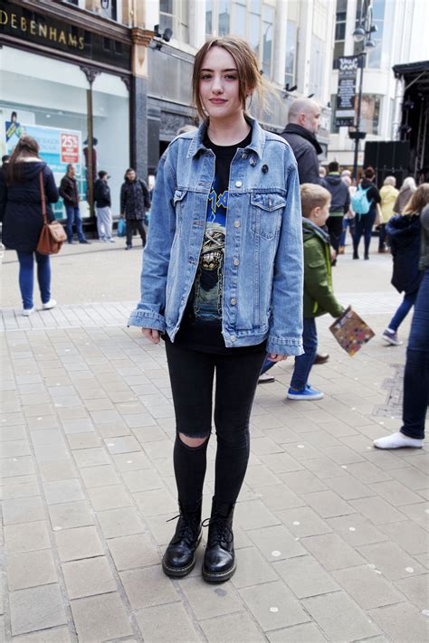 Live At Leeds Street Style The 1460 Boot 90s Fashion Grunge Outfits