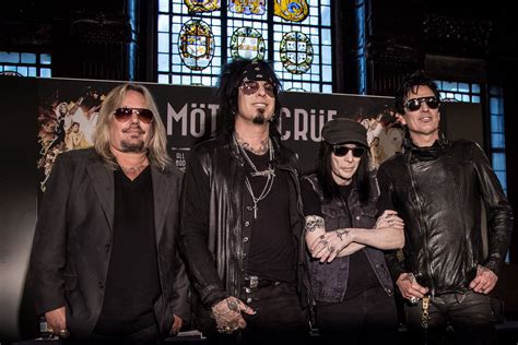 The Dirt Motley Crue Book 2