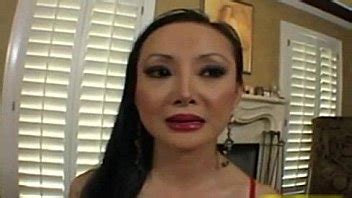 Asian MILF XNXX