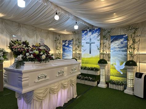 The community trusts the experts at Care funeral home 32