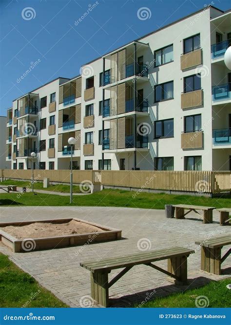 private house to let 3