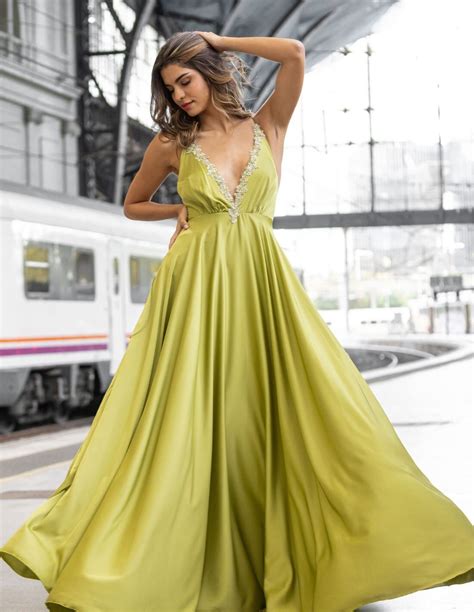 Vestido Largo De Fiesta Satinado Con Espalda Descubierta INVITADISIMA