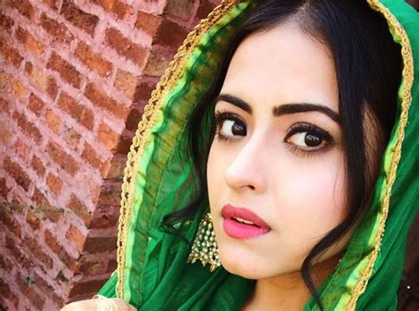 Biography Of Simi Chahal Sikhheros Chronicles Of Culture News And