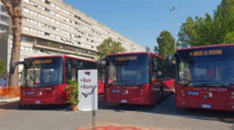 Autista Atac Gioca Al Gratta E Vinci Al Volante Sospeso Dal Servizio