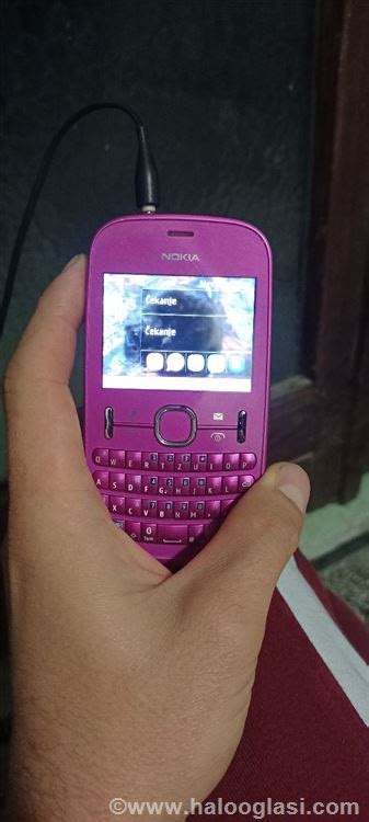 Nokia 200 | Halo Oglasi