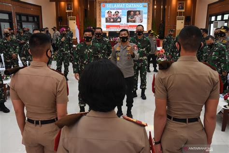 Pembekalan Calon Perwira Remaja Tni Polri Antara News