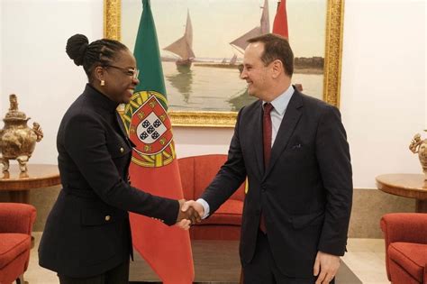 Embaixada Da Rep Blica De Angola Em Portugal Comunicado De Imprensa