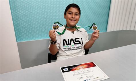 Estudante De Vv Descobre Asteroide E Recebe Medalha Em Bras Lia Es