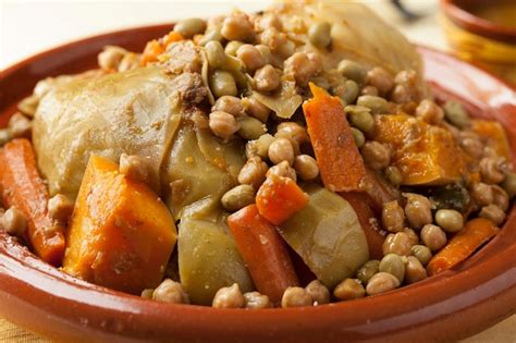 Premium Photo Traditional Moroccan Dish With Couscous Close Up