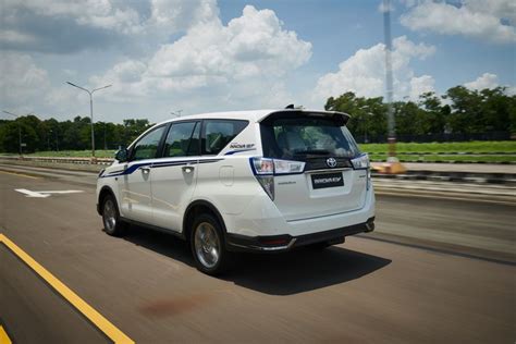 Foto Toyota Innova Hybrid Punya Tiga Varian Simak Bocoran Detailnya