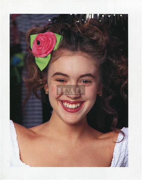 Alyssa Milano Sexy 1988 Jpn Picture Clipping 8x10 Am Ebay