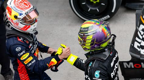 Lewis Hamilton S Dig At Max Verstappen S Unfulfilling World Titles