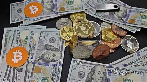 Nisan Dolar Euro Ve Bitcoin Ne Kadar Oldu Nl Ekonomistten