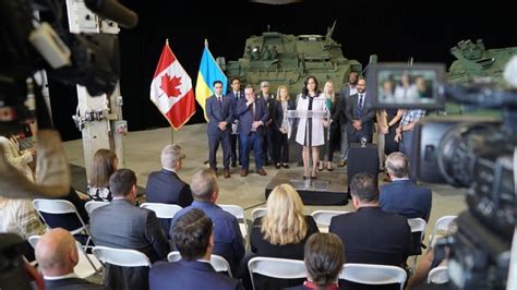 Canada To Send 39 London Ont Made Armoured Vehicles To Ukraine To Help War Efforts Cbc News