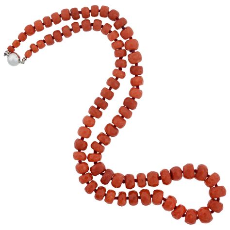 Vintage Natural Faceted Coral Beaded Necklace For Sale At 1stdibs