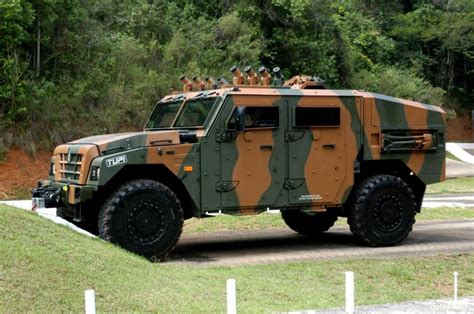 Exército Brasileiro Vai Escolher Seu Veículo Blindado 4x4 Forças