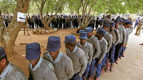 Zimbabwes Chaotic Early Voting A Bad Omen The Mail Guardian