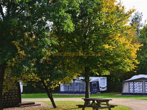 Cotswold View Caravan And Camping Park Chipping Norton Campsites