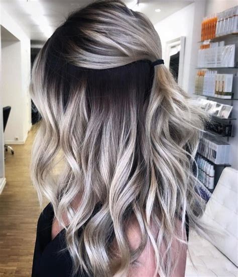 Why Hiding Gray Hair? Silver Hair Balayage Is the Hottest Trend ...