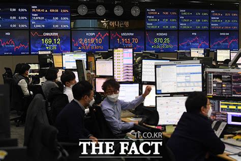 외국인 국내주식 사들인다11월 한달간 6조 원 순매수 비즈팩트 기사 The Fact