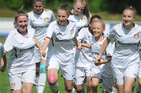 Internationales Mädchen Fußballturnier der Spvg Steinhagen Haller