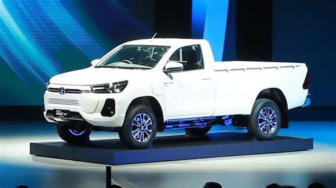 Toyota Hilux Revo Bev Concept