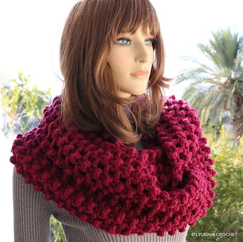 Ravelry Chunky Crochet Circle Scarf Raspberry Pattern By Milimagfa