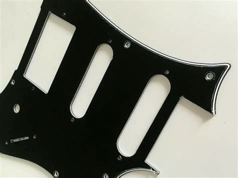 Electric Guitar Pickguard For Ibanez RG 40 HSS Style 3 Ply Black EBay