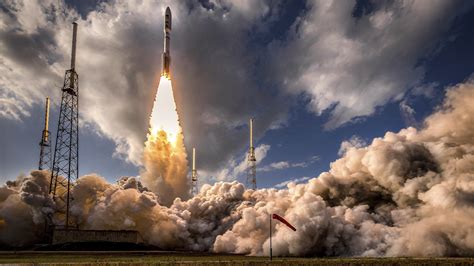 The Art Of Photographing Rockets With Erik Kuna Kelbyone Insider