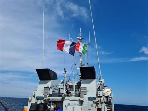 Michele Florio On Twitter Rt Italiannavy Collaborazione Italia