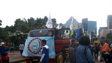 Trailer Demo Buruh Kena Tilang Surya Co Id