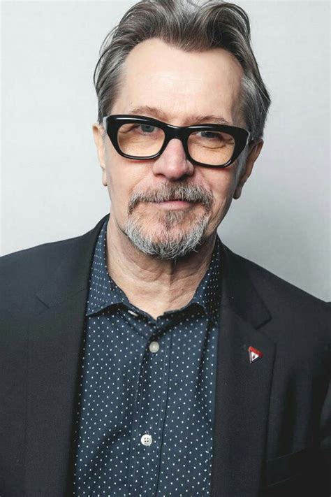 Gary Oldman By Rich Fury For Bafta Los Angeles Gary Oldman Garry Oldman Eyewear Inspiration