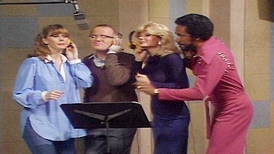 Watch WKRP in Cincinnati Season 1 Episode 17 - A Commercial Break Online Now