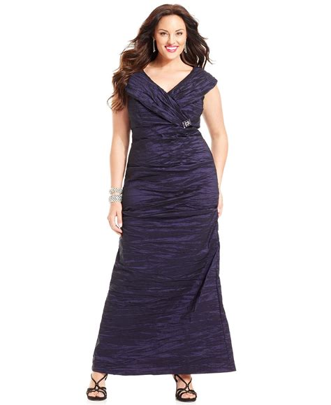 Alex Evenings Plus Size Dress Cap Sleeve Portrait Collar Evening Gown