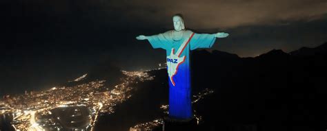 Rock in Rio comemora aniversário ação emocionante no Cristo