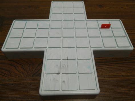 The Game of Squares Board Game Review and Rules | Geeky Hobbies