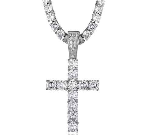 Diamond Cross Necklace – Chic Embellishments