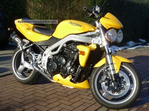 2004 Triumph Speed Triple