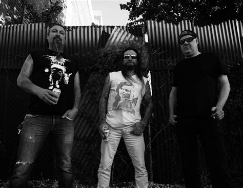 BONES: Invisible Oranges Premieres “Death Sentence” From Chicago Death Metal Outfit With Current ...