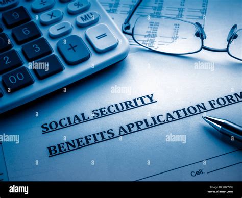 social security benefits application form Stock Photo - Alamy