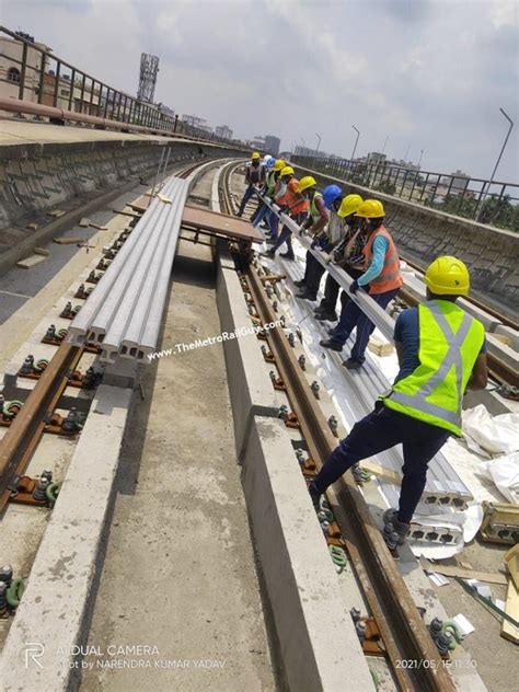 Linxon Begins Third Rail Installation for Kolkata Metro’s Line-3 - The ...