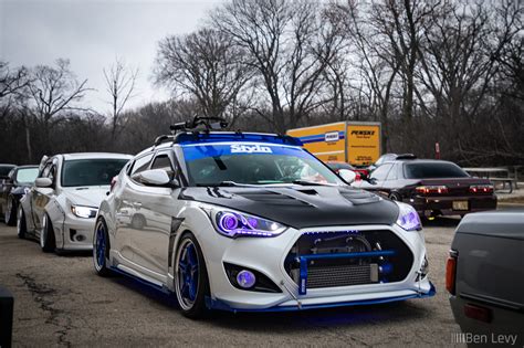 White Hyundai Veloster Turbo In Rosemont For Tuner Galleria Benlevy