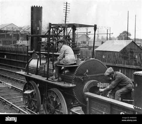 Stephensons locomotion hi-res stock photography and images - Alamy