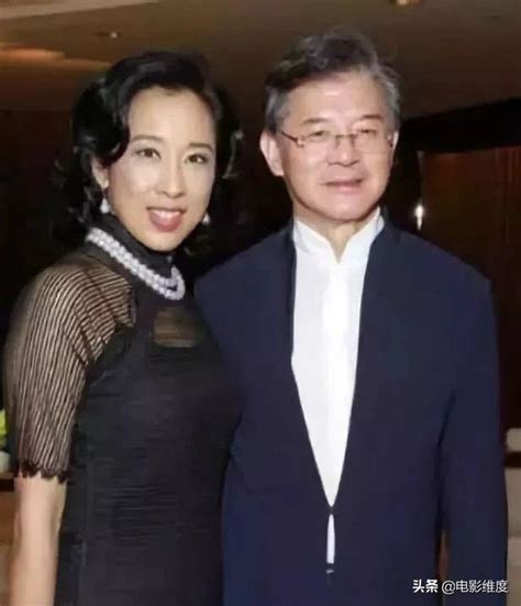 61歲「最美港姐」朱玲玲，兩嫁豪門為愛不將就，如今一家生活幸福 每日頭條