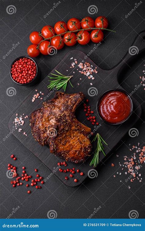 Carne Deliciosa De Bovino Ou De Porco Grelhada Especiarias E