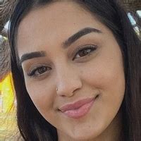 AZZY Nude Leaks Fapopedia