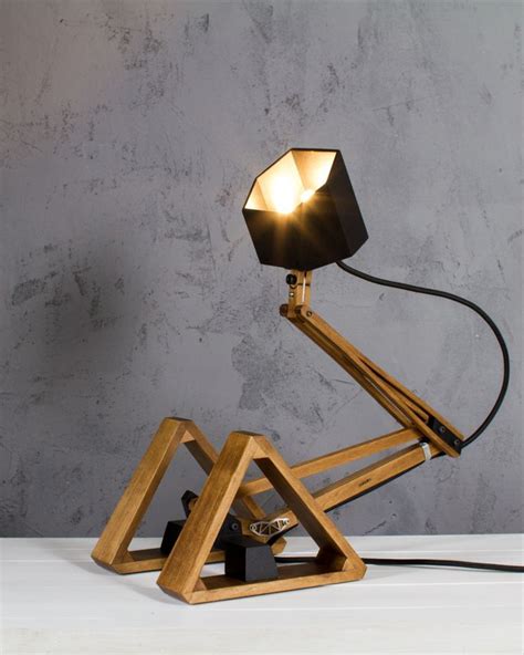 Futuristic Desk Lamp Wooden Articulated Light Desk Lighting Wooden